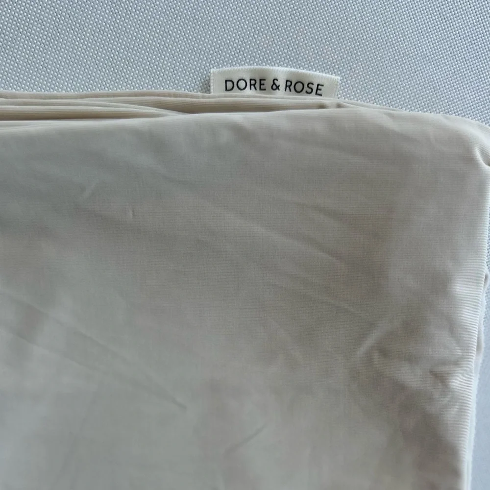 NWT Dore & Rose Aeris Cooling Pillowcase